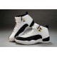 chaussures jordan 12 femme blanc noir