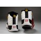 chaussures jordan 12 femme blanc noir